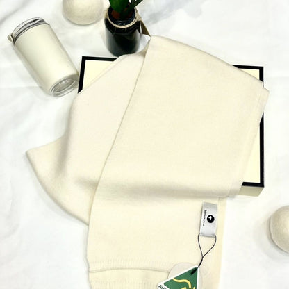 Australia Made 100% Merino Wool Knit Scarf - Cream on the Top