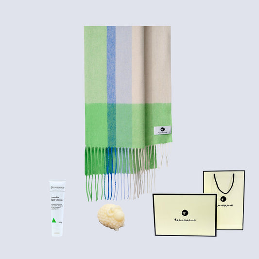 Essential Gift Set