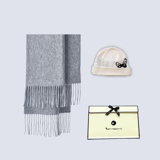 WooliWooli_greyscarf_whitekangaroobeanie_giftset